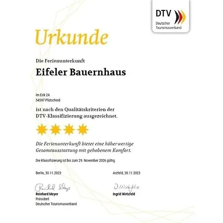 Holiday home Eifeler Plutscheid